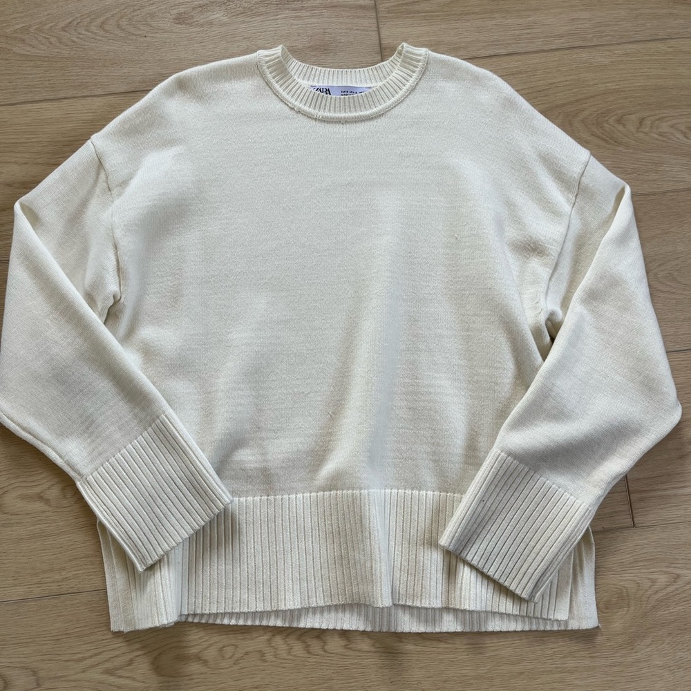 Zara white sweater